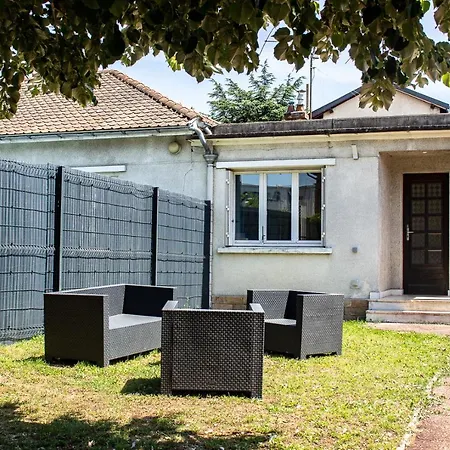 Maisonnette Avec Jardin, Parc Du Chene Apartamento
